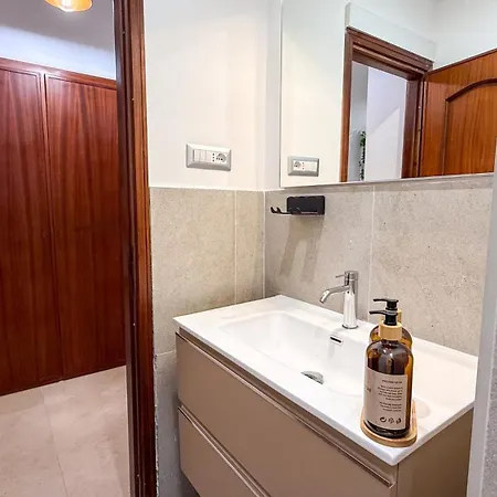 Ampio Moderno A Due Passi Da Trastevere Apartamento
